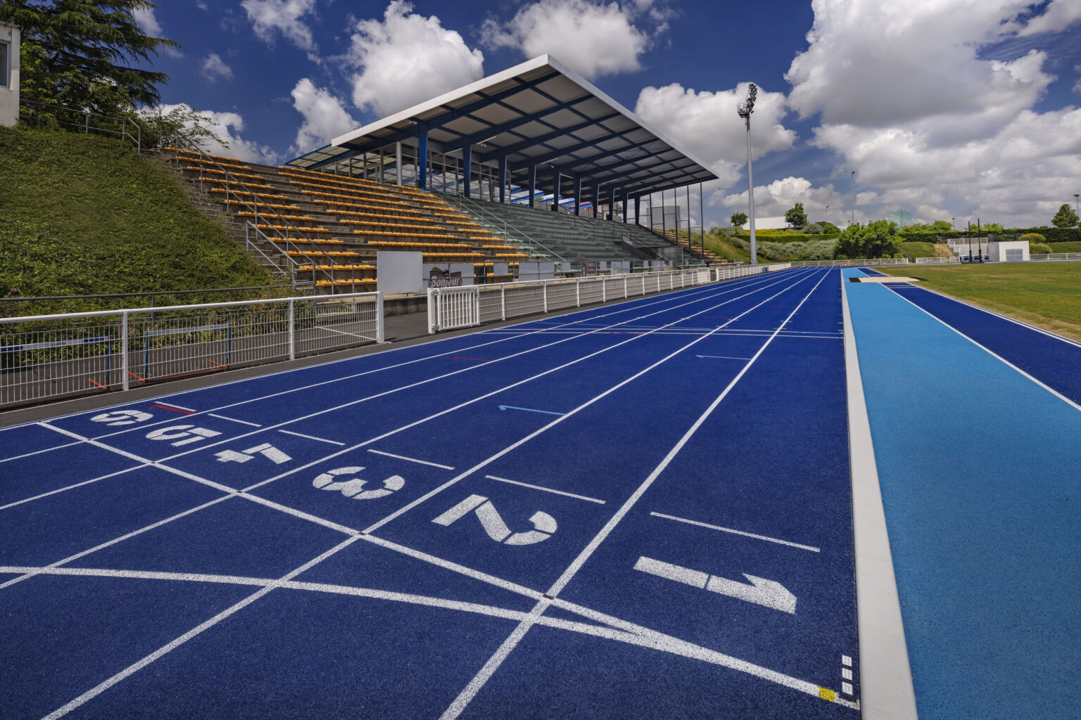 Yvon-Chevalier Stadium, Saintes